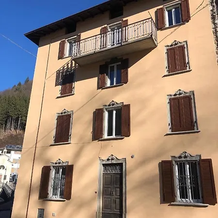 Casaolmovacanze * Olmo al Brembo